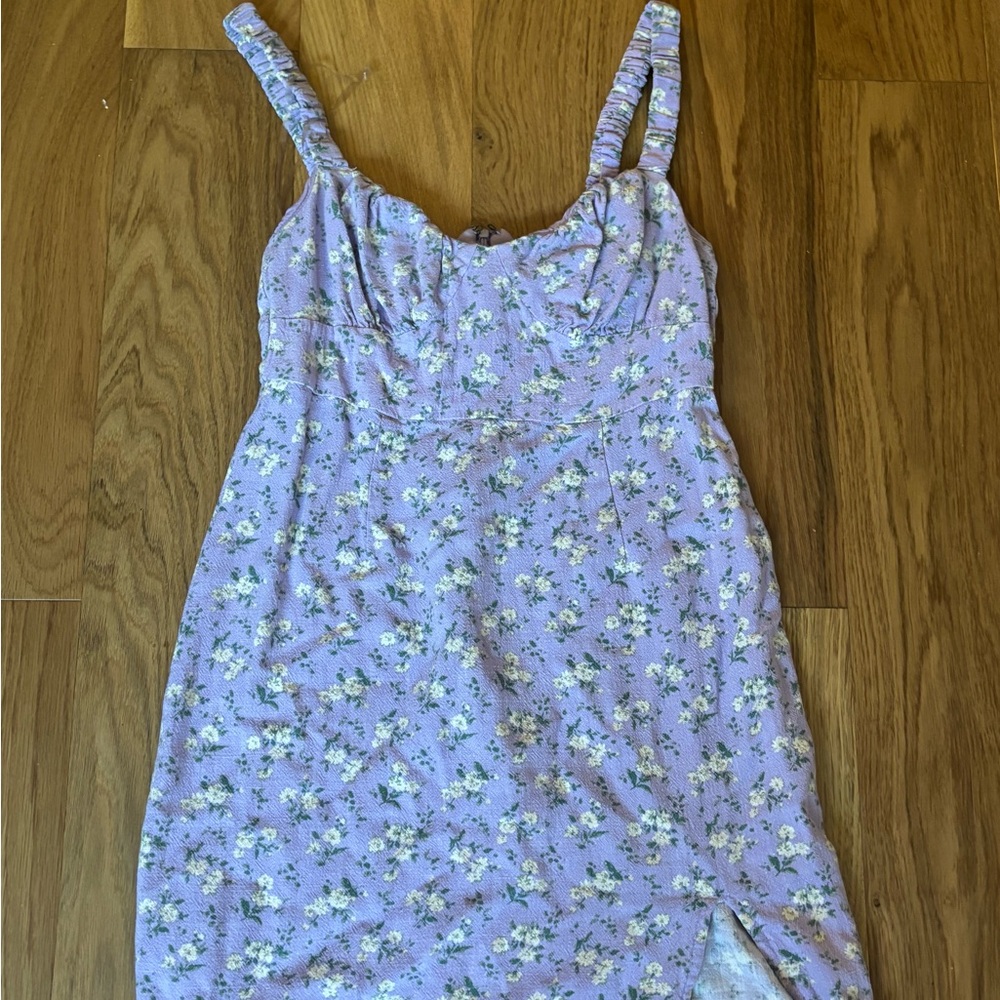 purple dress